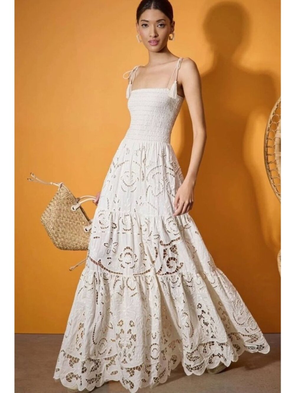 NWT Alice + Olivia Marna Tiered Eyelet Maxi Dress Size 6 Island Vacation